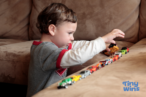 Early Signs of Autism in Toddlers: Checklist + Next Steps